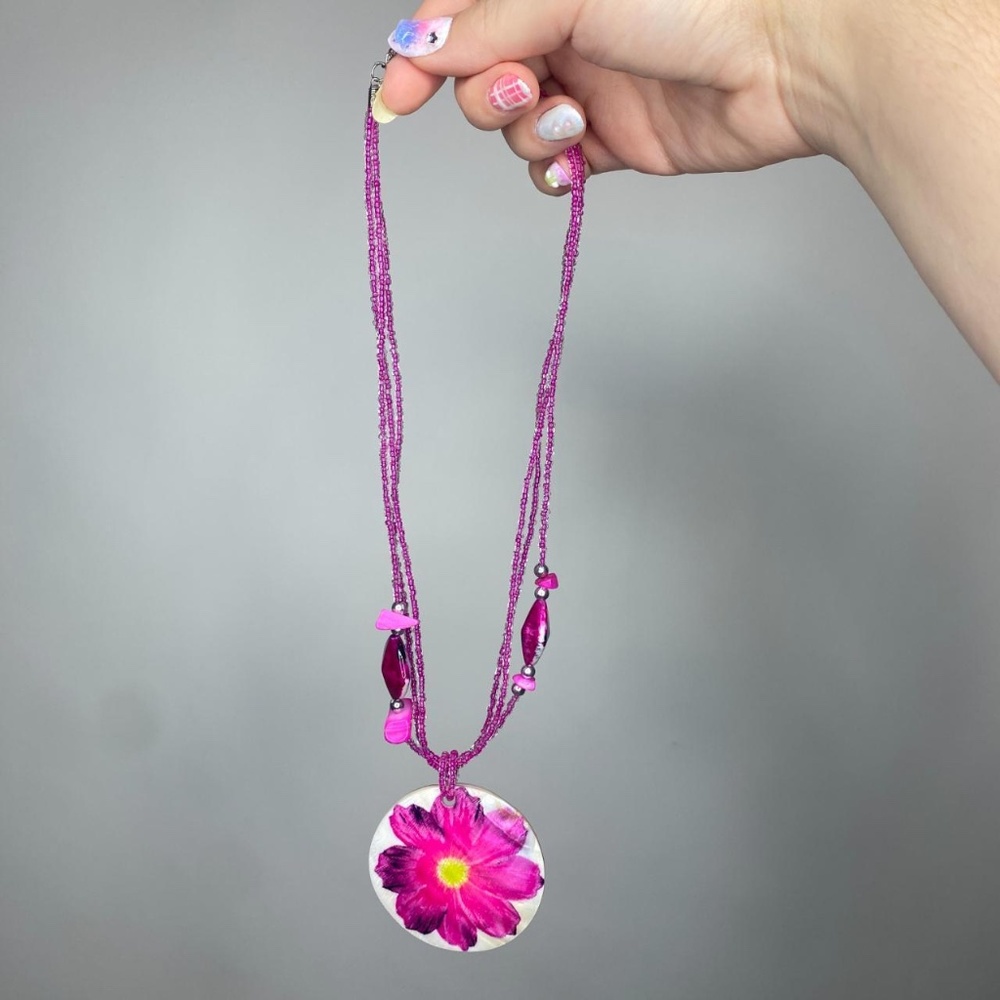 Y2K pink flower necklace